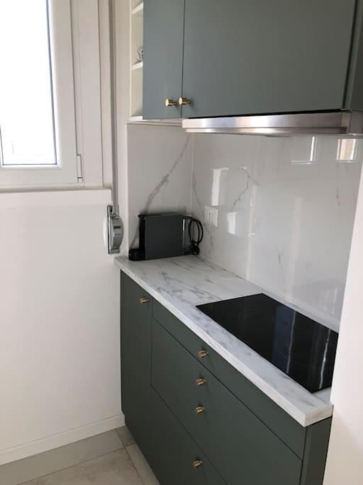 Milan New Apartment In Lively Central Area ภายนอก รูปภาพ